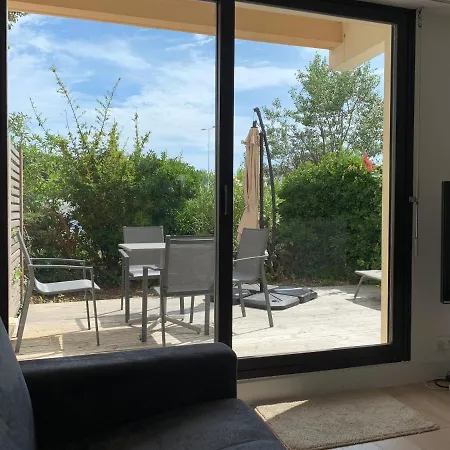 Apartment La Regate - T2 Terrasse, Piscine, ☆la Rochelle☆ Aux Minimes ☆ *
